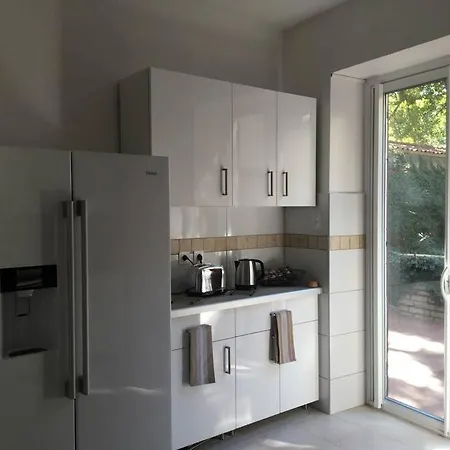 La Maison De Tane / Crew Housse 10 Lits * ラシオタ