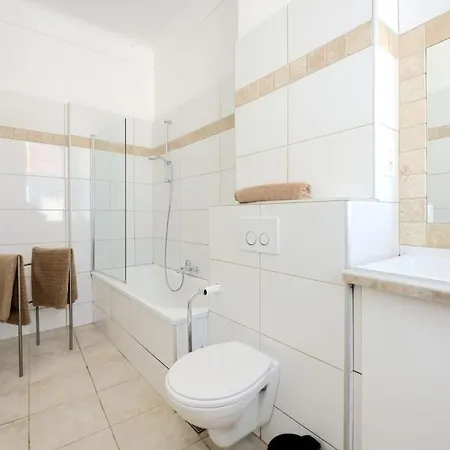 La Maison De Tane / Crew Housse 10 Lits Apartament La Ciotat